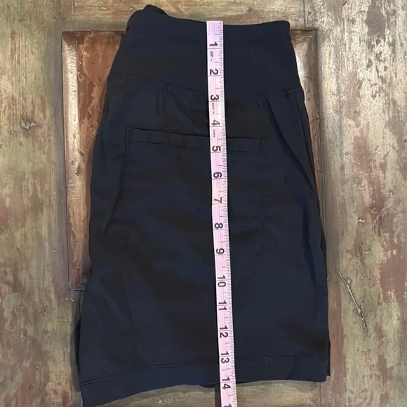 EUC Athleta Black Women's Shorts - Picture 5 of 5